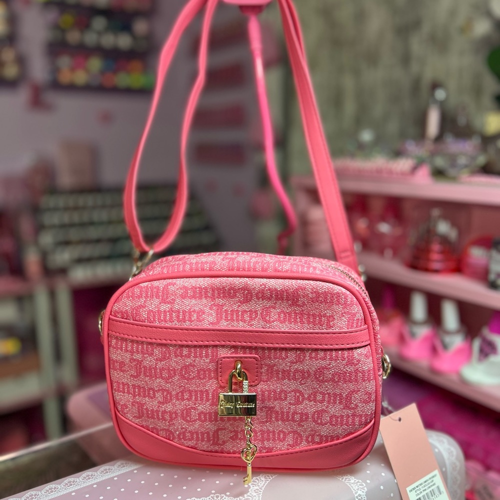 Juicy Couture Eastside Westside Camera Crossbody